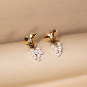 Flora Pearl Elegance Earrings